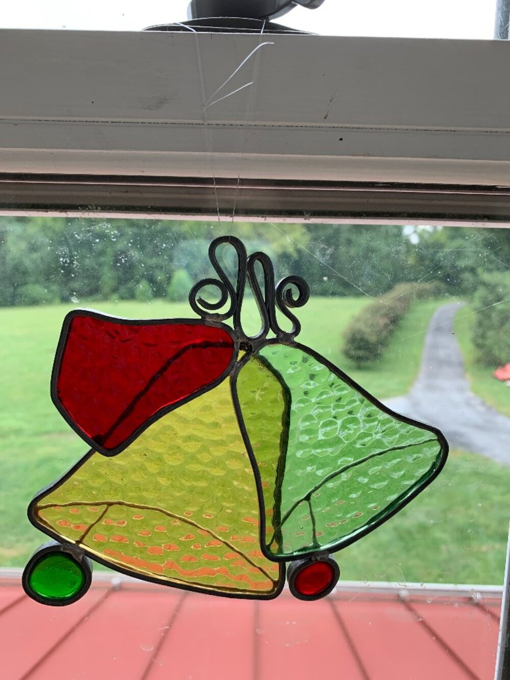 Stained glass hanging holiday bells in red green and yellow gift